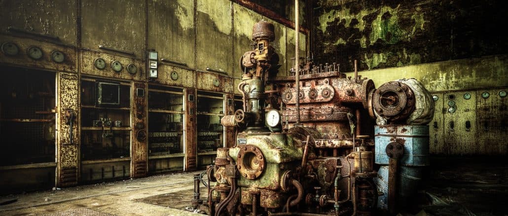 Fotografische Reise durch die verlassenen Hallen der Papierfabrik