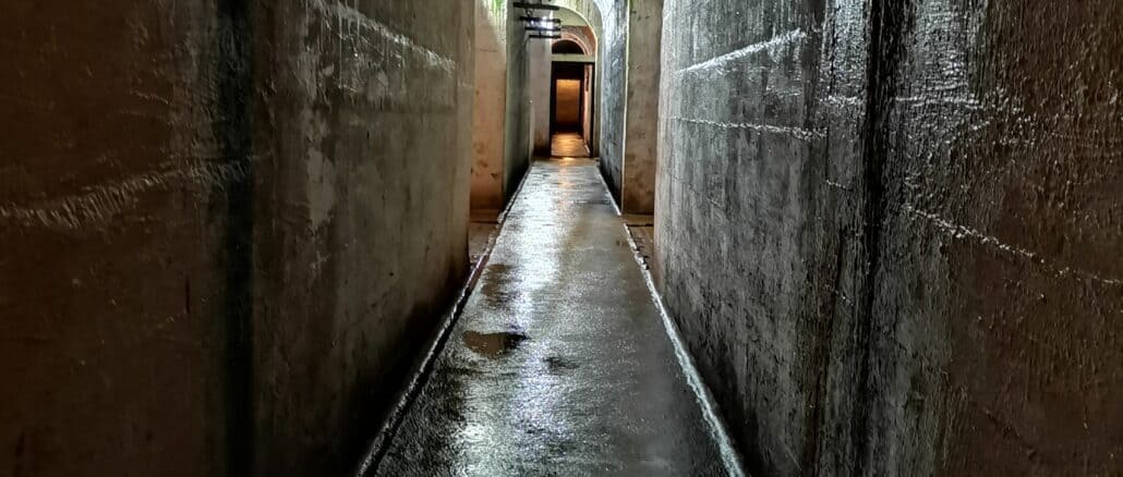 Tunnel-in-der-Artilleriefestung-Bouda