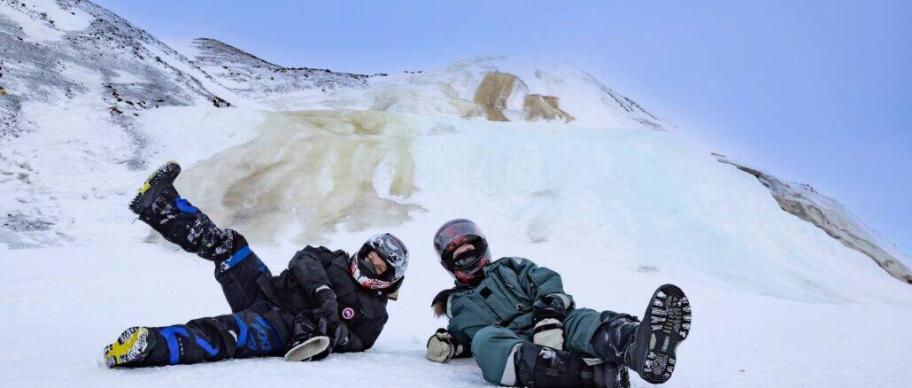 Auf dem Gletscher-Spitzbergen-Winter