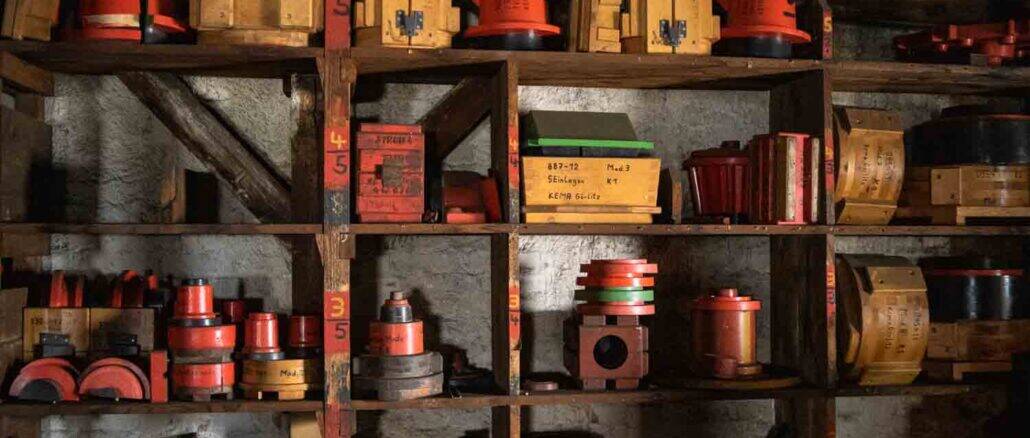 Im Lager der Kema Werke